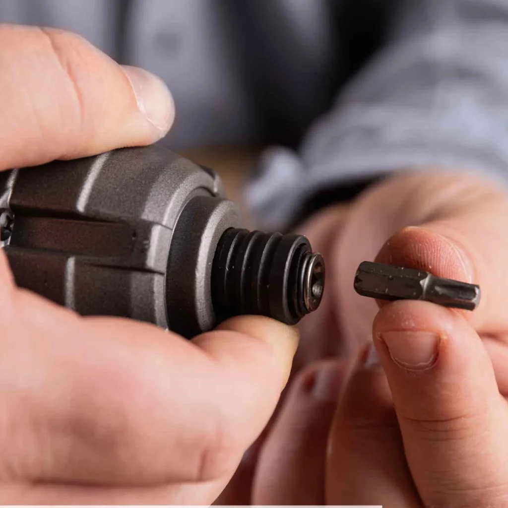 Scheppach aku udarni odvijač 180 Nm 1/4 IXES C-ID180-X